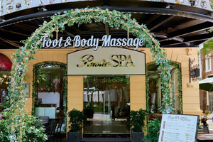 Fod- og kropsmassage i Paralia Spa