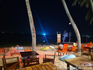 Aloha Beach Bar