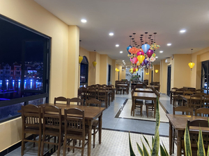Bếp Nhà Restaurant - Grand World Phú Quốc (sông Venice)