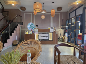 CROWN SPA & NAIL Grand World Phú Quốc