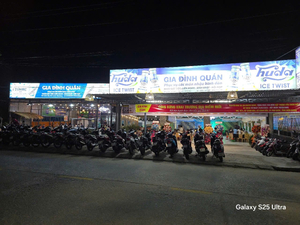 Gia Đình Quán