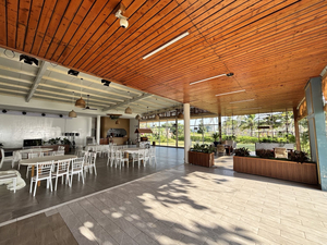 Meru Beach Bar