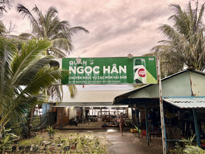 Nhà bè Hải sản Ngọc Hân
