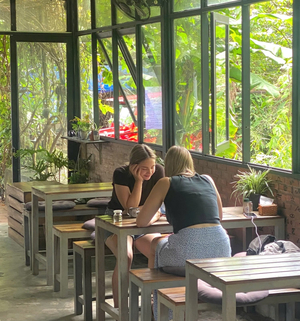 Nora’s Cafe - Restaurant