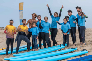 Espinho: Aula de Surfe com Aluguel de Equipamento