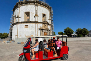 Oporto: tour en tuk-tuk de Harry Potter, magia y fantasía