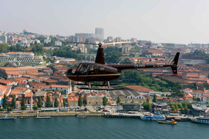 Porto: tour in elicottero sull'Atlantico
