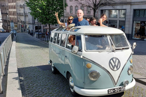 Porto: Exclusive Sightseeing Tour- VW Kombi (2 to 8 people)