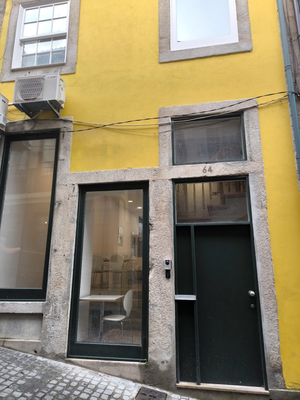 Clérigos Cinema Guesthouse
