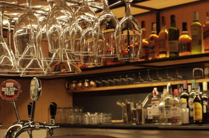 Dona Mira - Café, Bar e Cultura