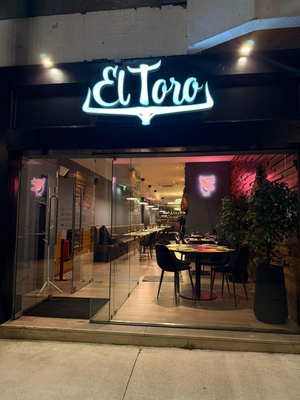El Toro Porto