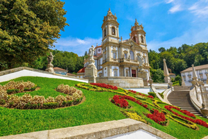 Ab Porto: Ganztagestour Braga & Guimarães