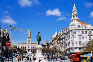 Porto: 1.5-Hour Private Kick-Start Tour with a Local