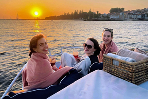 Oporto: paseo en barco al atardecer por 6 puentes con vino de Oporto