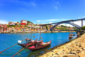 Porto City Full-Day Tour with Wine Tasting