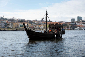 Porto: Rejs statkiem pirackim po rzece Douro