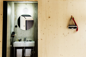 ZERO Box Lodge Porto