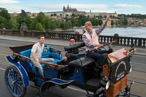 Prag: Guidet byrundtur på elektrisk hestevogn, 25 min.