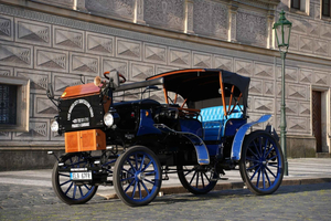 Praga: tour guidato di 45 minuti in carrozza elettrica con cavalli