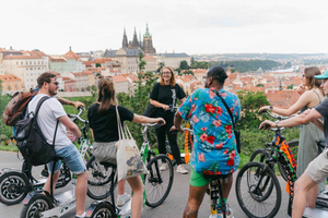 Prague: E-Scooter Grand City & Panoramas Small-Group Tour