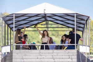 Prague: Private Cycle Boat River Tour with Beer or Prosecco