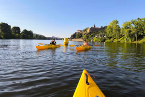 Praga: tour privato in kayak sul fiume Moldava