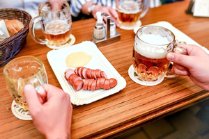 Praga: tour gastronómico de la Revolución de Terciopelo e historia del socialismo