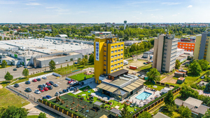 Hotel Aura Praha design&garden pool