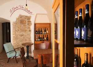 La Grotta Wine Bar