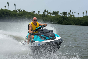 Catano: 1-Hour Jet Ski Rental for Drivers 21+