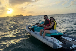 Old San Juan Bay: Sunrise Jet Ski Express (30 Minutes)