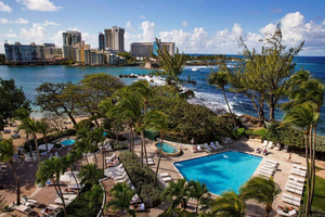 San Juan: The Condado Plaza Hotelin uima-allas- ja Beach Day -lippu