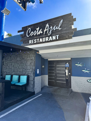 Costa Azul Wine & Lounge