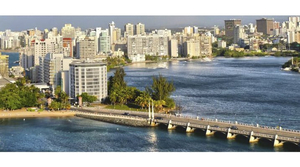 El Canario by the Lagoon