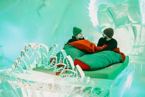 Quebec City: Hôtel de Glace (ice hotel) Overnight Experience