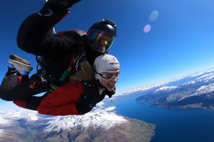 Queenstown: Tandem fallskjermhopp-opplevelse
