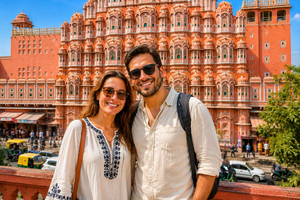 Fra Delhi: Privat dagsomvisning i Jaipur med bil med klimaanlegg og turguide