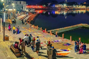 Heldagstur til Pushkar fra Jaipur med guide + kameel/jeepsafari
