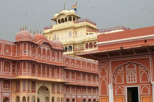 Jaipur: Amberfortet, bypalasset og Jantar Mantar-turen
