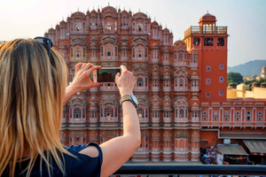 Jaipur-kaupunkikierros: kaupungin palatsi, Jantar, Hawa ja Jal Mahal