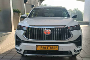 Premium SUV-transfers voor enkele reizen: Delhi ⇄ Agra ⇄ Jaipur
