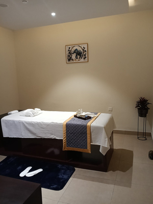 Azure Spa & Wellness