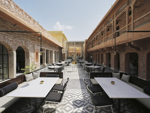 Baradari Restaurant & Bar