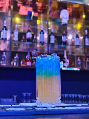 Drinks X Change Bar & Lounge