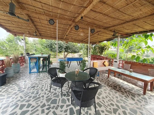 Eartham Cafe