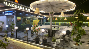 Makrana - Raj Restaurant