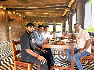 Pushkar Eats - Restaurant & Rooms.