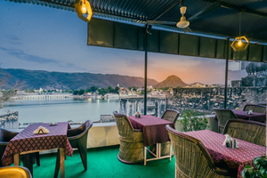 Raju Terrace Garden Restaurent