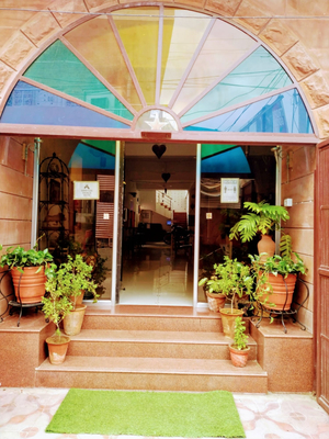 Rangbaari Stays & Cafe