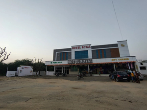 Shree Shyam Hotel Royal& Restaurant